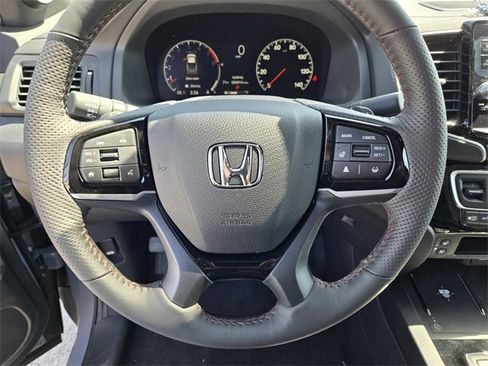 New 2025 Honda Ridgeline Black Edition image 17