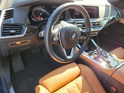 Used 2023 BMW X5 xDrive40i w/ Premium Package AWD/4WD image 13
