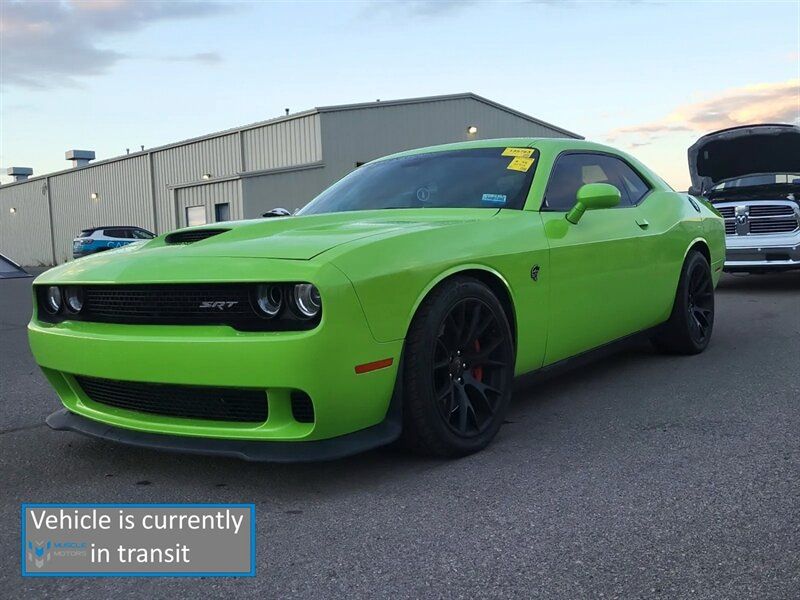 Used 2015 Dodge Challenger SRT Hellcat RWD image 5