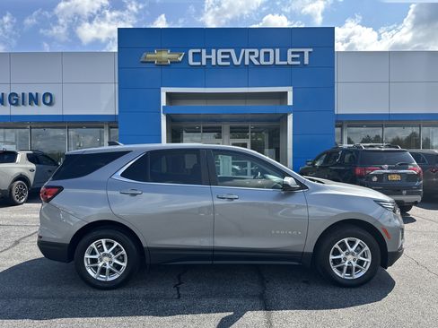 Certified 2024 Chevrolet Equinox LT AWD/4WD image 1