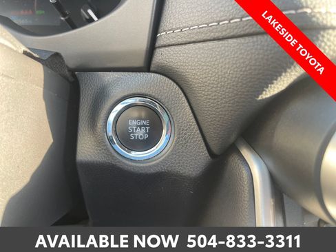 Certified 2025 Toyota RAV4 XLE FWD image 37