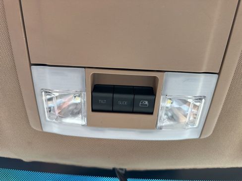 Used 2013 Ford F150 Lariat w/ Mid Equipment Group AWD/4WD image 47