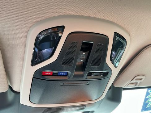 Used 2025 Subaru Outback Limited w/ Popular Package #2 image 37