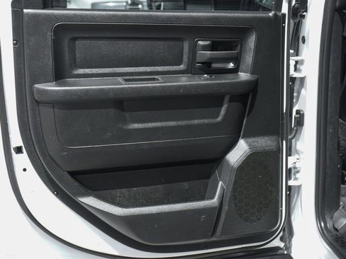 Used 2022 RAM 5500 Tradesman w/ Chrome Appearance Group AWD/4WD image 39