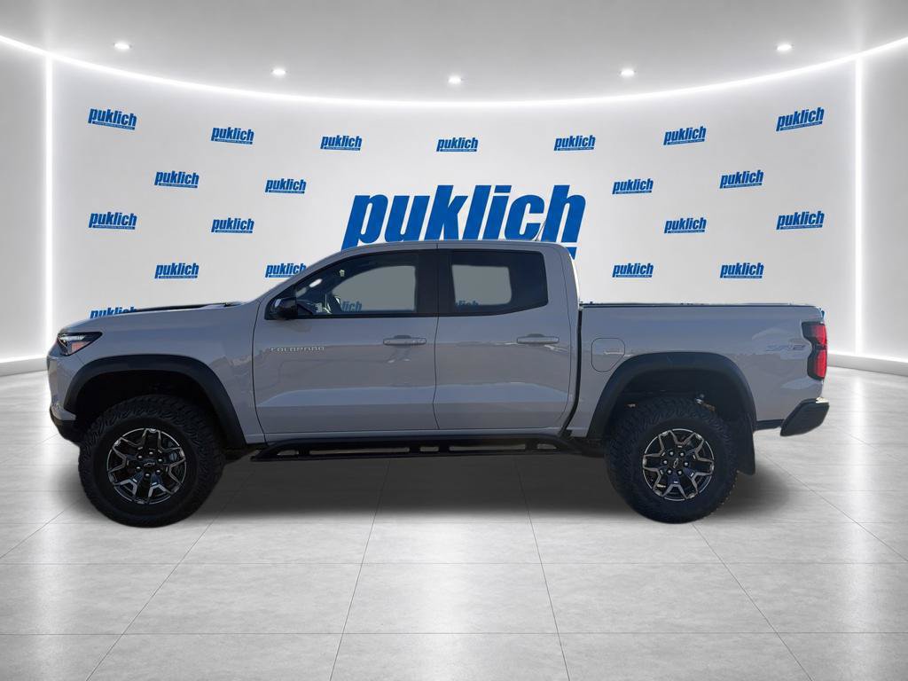 New 2026 Chevrolet Colorado ZR2 w/ Technology Package AWD/4WD image 4