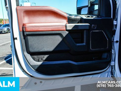 Used 2022 Ford F450 Platinum image 37