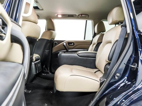 Used 2024 INFINITI QX80 Premium Select w/ Cargo Package AWD/4WD image 18