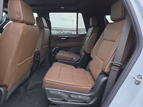 New 2026 Chevrolet Tahoe High Country w/ Sun And Tow Package image 11