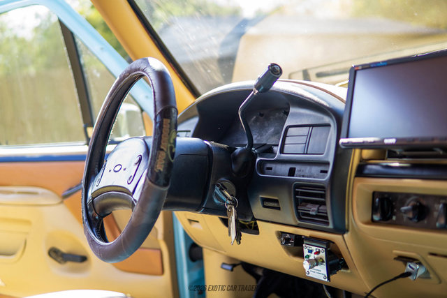 Used 1993 Ford Bronco Eddie Bauer AWD/4WD image 49