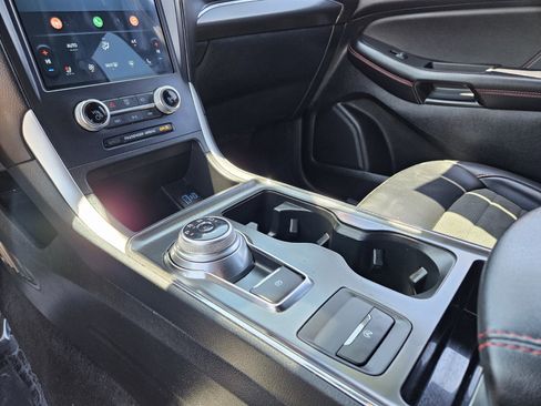 Used 2024 Ford Edge ST-Line AWD/4WD image 22