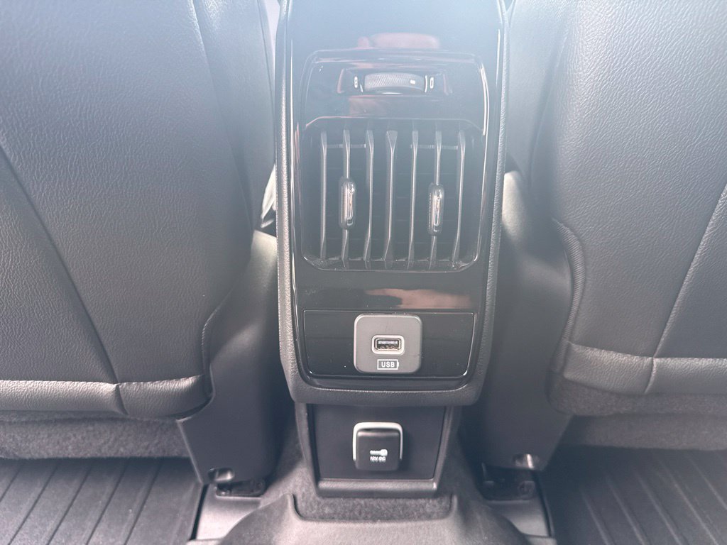 Used 2024 Jeep Compass Limited AWD/4WD image 11
