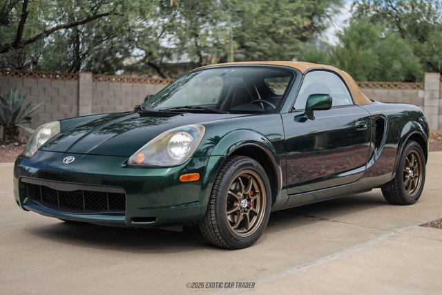 Used 2002 Toyota MR2 RWD image 22