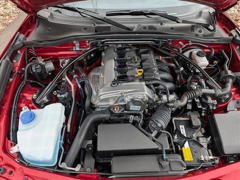 Used 2021 MAZDA MX-5 Miata RF Grand Touring image 19