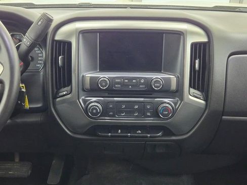 Used 2019 Chevrolet Silverado 1500 LT AWD/4WD image 10