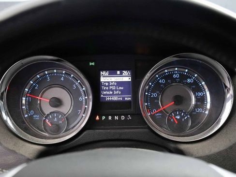 Used 2012 Chrysler Town & Country Touring w/ Entertainment Group #1 image 17