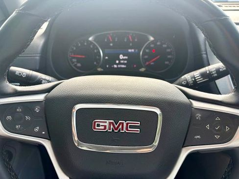 Used 2024 GMC Terrain SLT FWD image 12