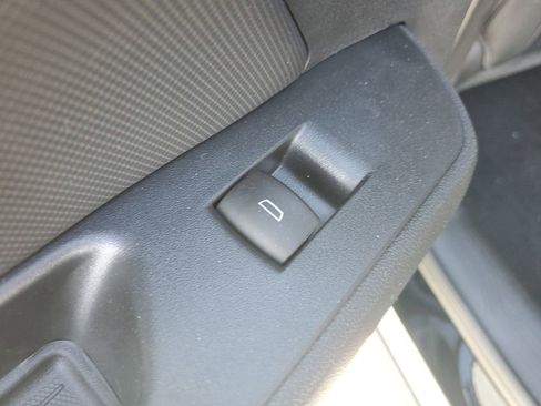 New 2026 Chevrolet Equinox EV RS image 17