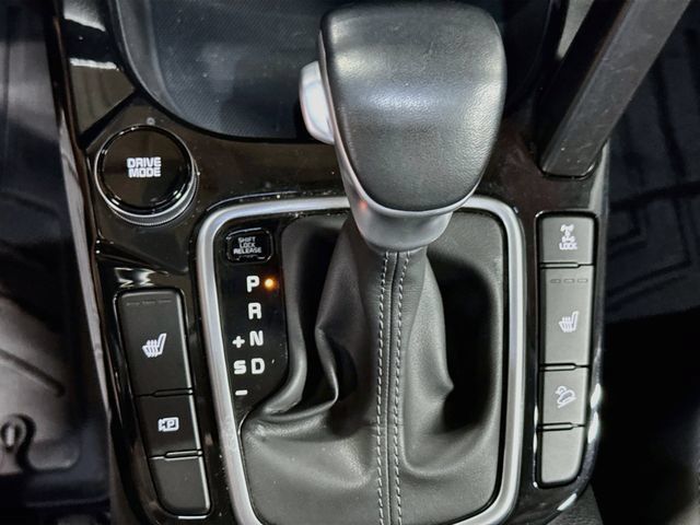 Used 2025 Kia Seltos S AWD/4WD image 24