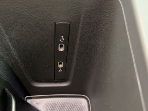 New 2026 Volkswagen Tiguan S image 30