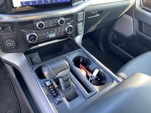 Used 2021 Ford F150 Lariat RWD image 40