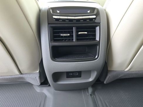 New 2026 Cadillac XT5 Premium Luxury image 20