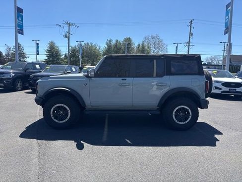 Used 2021 Ford Bronco Outer Banks w/ Sasquatch Package image 4