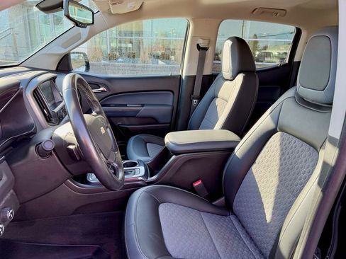 Used 2018 Chevrolet Colorado Z71 image 10