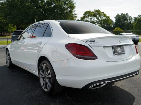 Used 2020 Mercedes-Benz C 300 4MATIC Sedan image 3
