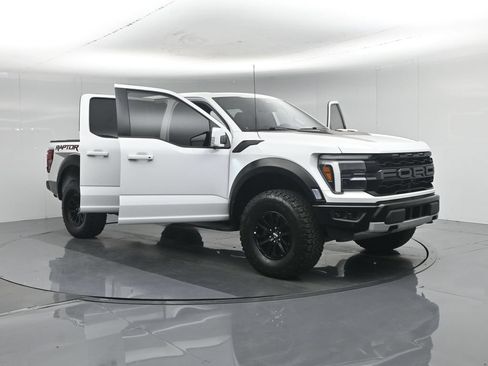 Used 2024 Ford F150 Raptor AWD/4WD image 38