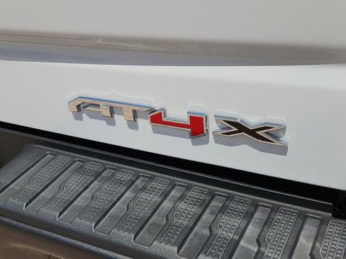 Used 2024 GMC Sierra 1500 AT4X w/ AT4X AEV Edition AWD/4WD image 9