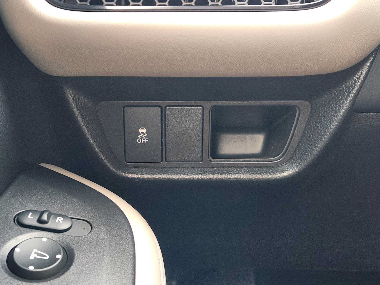 Certified 2026 Honda HR-V LX image 21