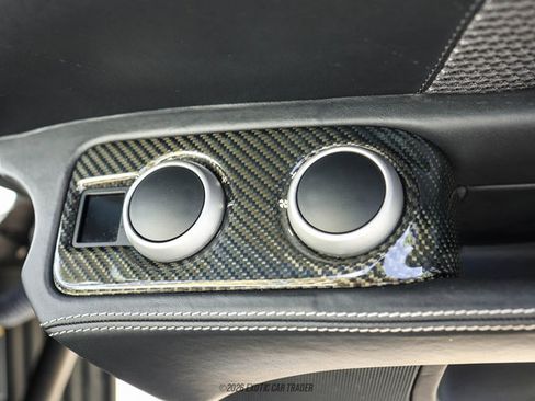 Used 2014 McLaren MP4-12C Spider RWD image 39