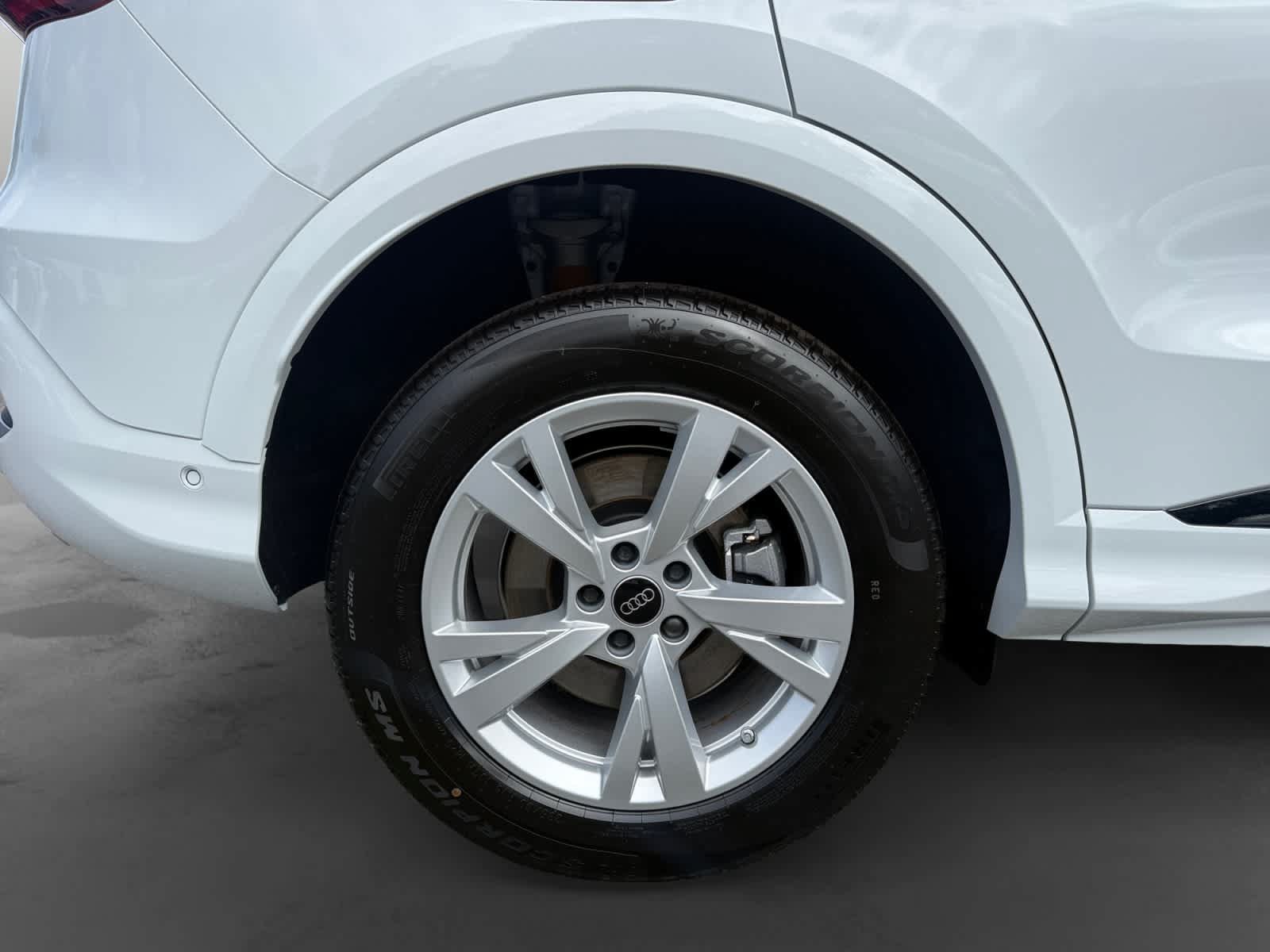 New 2026 Audi Q5 Premium AWD/4WD image 9