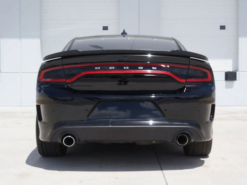 Used 2020 Dodge Charger Scat Pack w/ Daytona Edition Group image 10