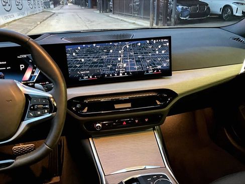 Certified 2025 BMW 330i Sedan image 6