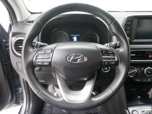 Used 2020 Hyundai Kona SEL FWD image 15