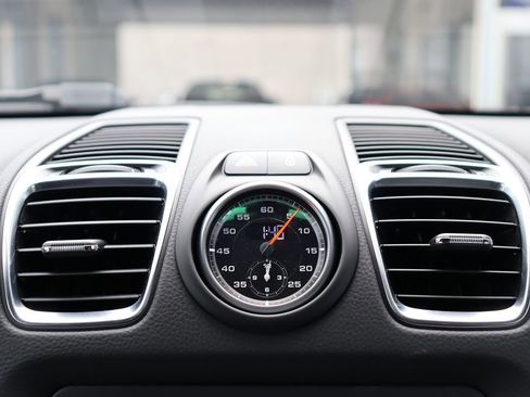 Used 2013 Porsche Boxster image 18