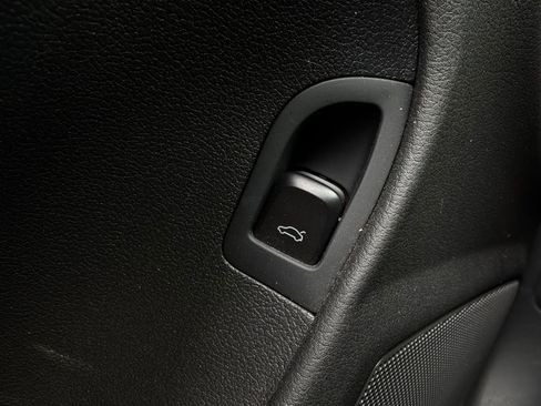 Used 2011 Audi A4 2.0T Premium FWD image 21