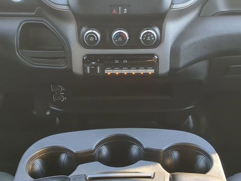 Used 2021 RAM 5500 Tradesman w/ Chrome Appearance Group image 17