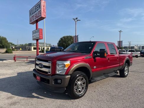 Used 2015 Ford F250 King Ranch w/ FX4 Off-Road Package AWD/4WD image 2