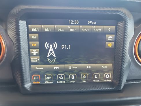 Used 2021 Jeep Gladiator Mojave image 26