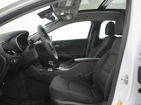 Used 2023 Chevrolet Malibu LT FWD image 20