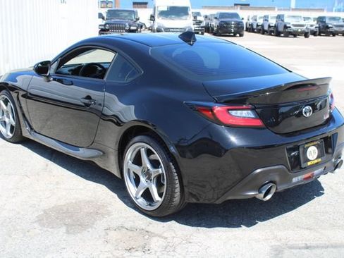 Used 2024 Toyota GR86 Premium RWD image 6
