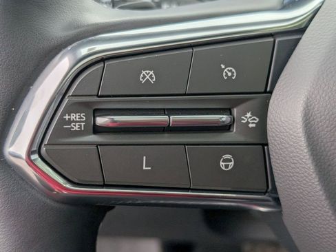 Used 2024 Chevrolet Traverse Z71 w/ Enhanced Driving Package image 30