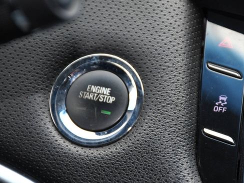 Used 2019 Cadillac XTS Luxury FWD image 32