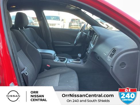 Used 2023 Dodge Charger SXT image 11