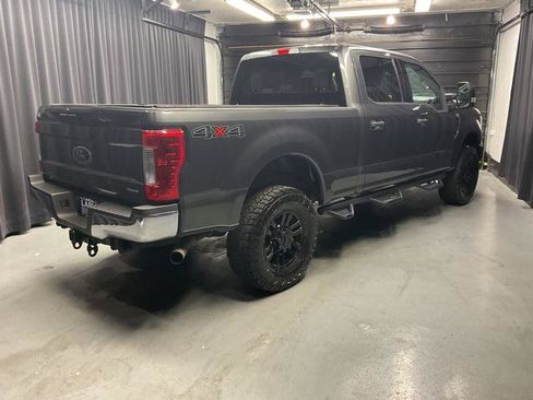 Used 2018 Ford F250 XLT AWD/4WD image 6