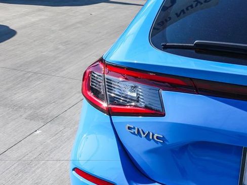 Used 2024 Honda Civic Sport image 8