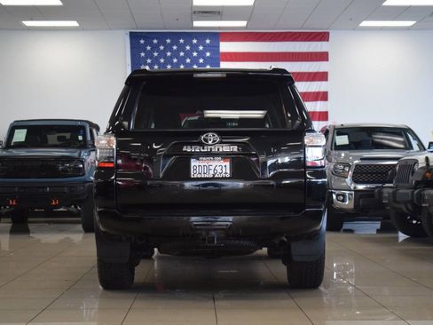 Used 2014 Toyota 4Runner SR5 image 23