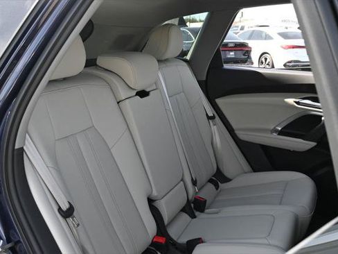 Certified 2025 Audi Q5 Premium Plus w/ Premium Plus AWD/4WD image 21